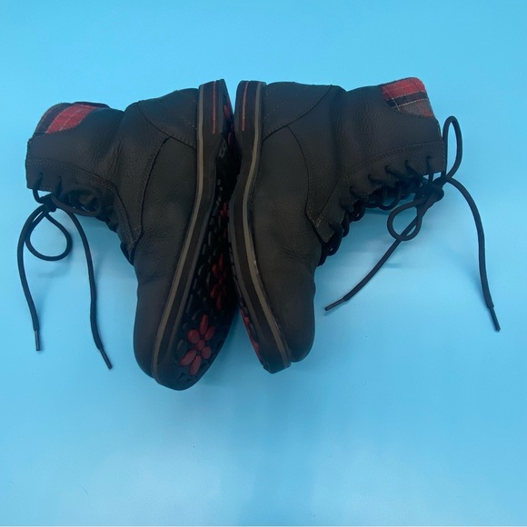 LL Bean US size 7.5 Charcoal Leather Park Ridge Casual Lace Up Boot w/ Red Plaid - Picture 3 of 6